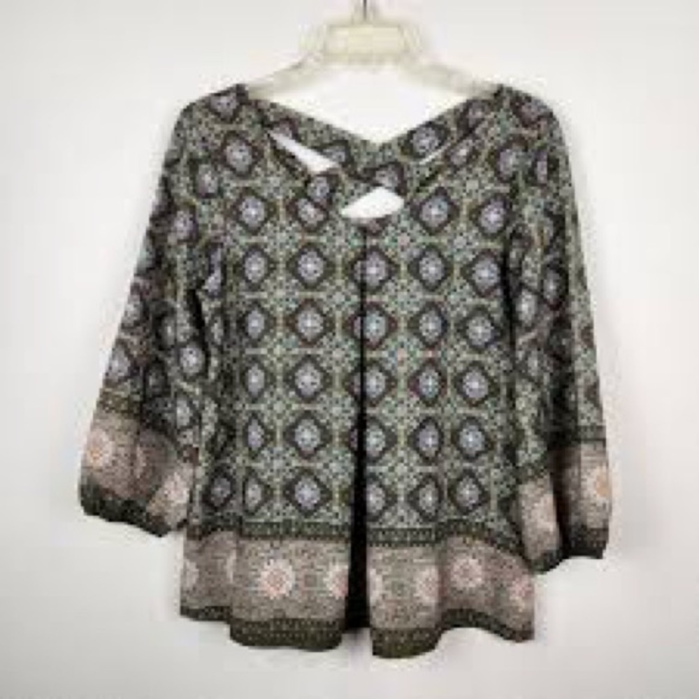 Papermoon Geometric Green and Cream Blouse